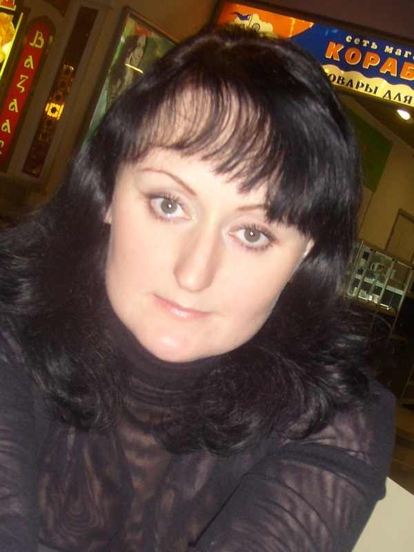 Date this foxy Ukraine girl Inna from Severodonetsk UA21