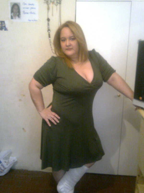 Date this tall Ecuador girl Cathy from Guayaquil EC46