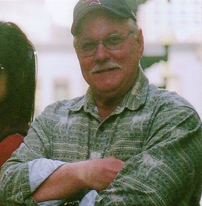 Date this sensual United States man Chuck from La Feria US8153