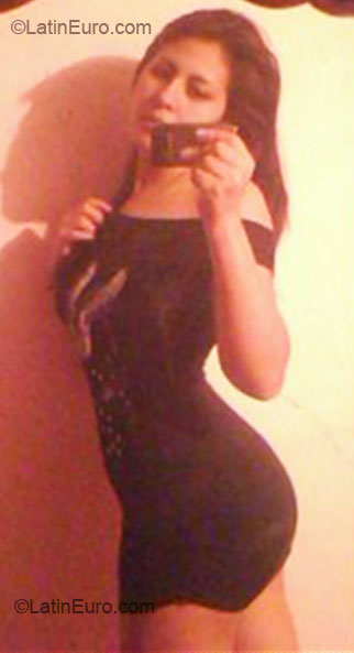 Date this fun Ecuador girl Touchme from Quito EC52