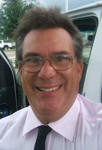 Date this delightful United States man Owen from Tampa US8212