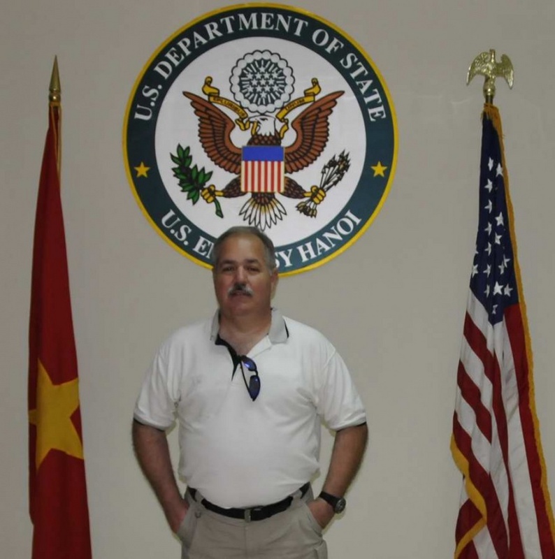 Date this attractive United States man Stan from Valencia US8273