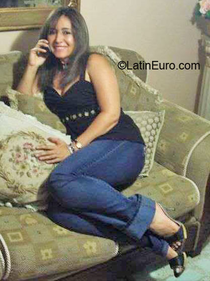 Date this pretty Colombia girl Sandra from Cali CO5593