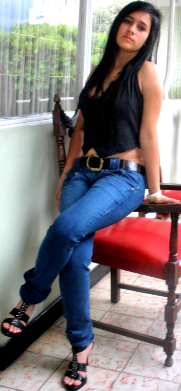 Date this hot Colombia girl Angeliensp from Bucaramanga CO5629