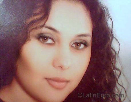 Date this hot Brazil girl Leidy from Florianopolis BR4125