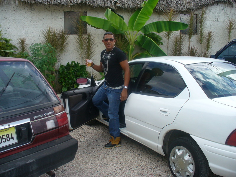 Date this good-looking Dominican Republic man Tommy from Santo Domingo DO5701