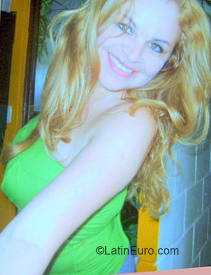 Date this gorgeous El Salvador girl Karla from San Salvador SV8