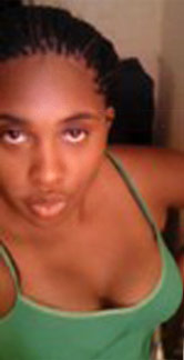 Date this happy United States girl Danii from Raleigih US8494