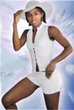 Date this lovely Colombia girl Nelcy from Pereira CO5901