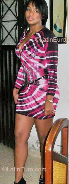 Date this young Colombia girl Katherin from Cali CO5952