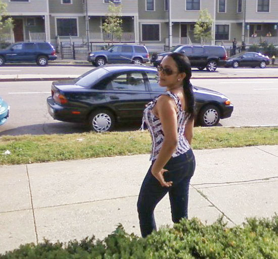 Date this young United States girl Meche from Boston DO6059