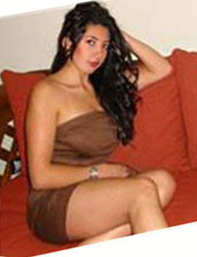 Date this hard body Colombia girl Alejandra from Cali CO6015