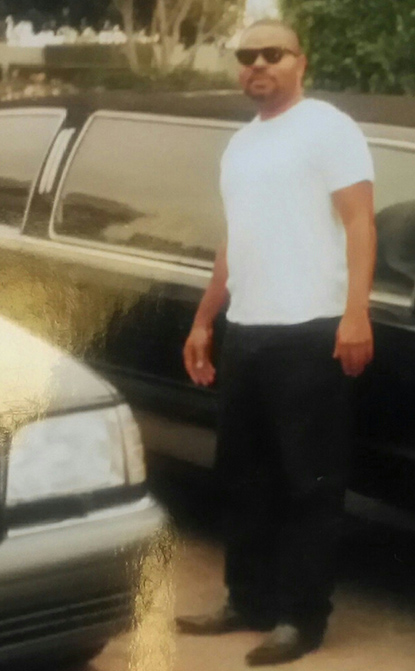 Date this pretty United States man Charles from  US8644