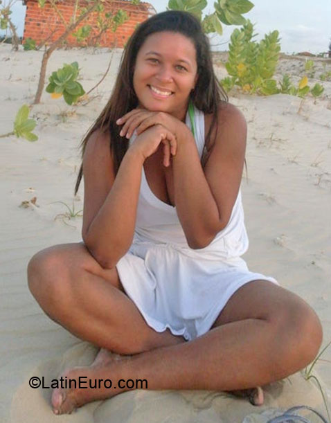 Date this good-looking United States girl Gerlandia from kissimmee US8727