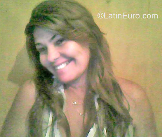 Date this fun Brazil girl Rosa40 from Rio De Janeiro BR4448