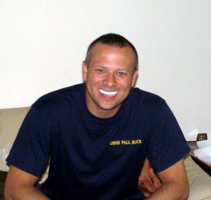 Date this young United States man William from Hollywood US8821