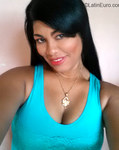 nice looking Dominican Republic girl Yeriaty from Santiago DO22469