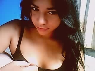 Date this pretty Colombia girl CAROLINA from Neiva Huila CO6239