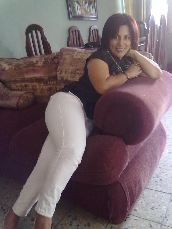 Date this georgeous Honduras girl Beatriz Ferrufino from Teguigalpa HN282