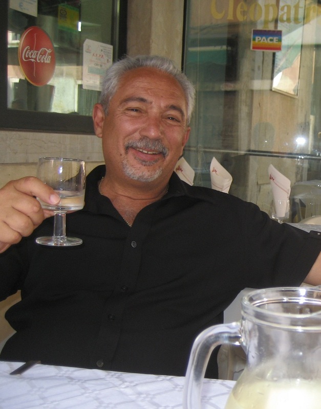 Date this passionate United States man Richard from Miami US8935