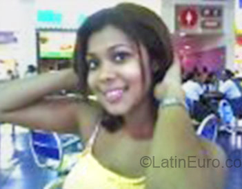 Date this sultry Panama girl Yelkis from Panama City PA68