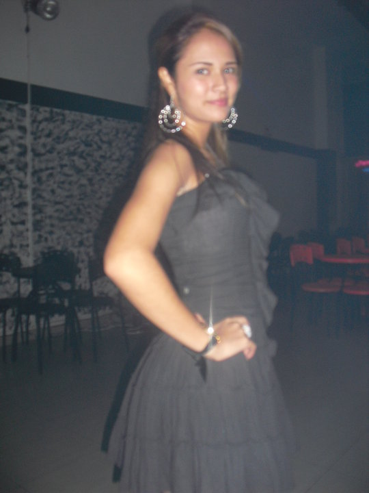 Date this pretty Colombia girl Luisa fernanda from Armenia CO6391