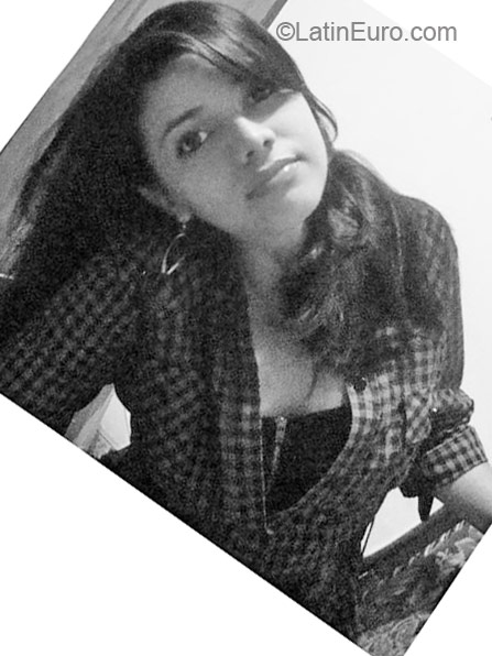 Date this tall Colombia girl Andrea from Medellin CO6409