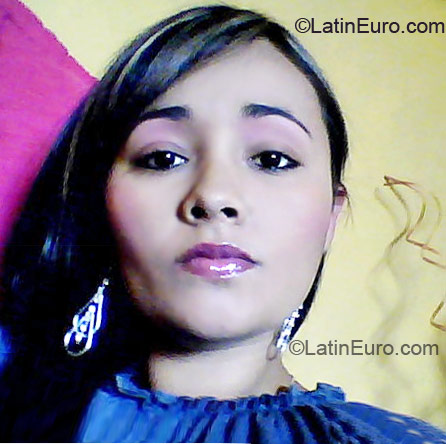 Date this lovely Colombia girl Sonia liliana from Medellin CO10892