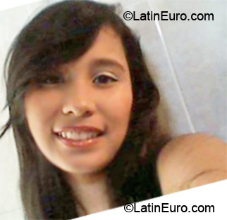 Date this pretty Colombia girl Mafe from Tulua CO6456