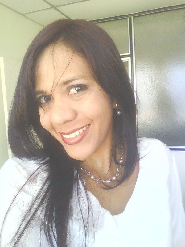 Date this charming Colombia girl MAIBETH from Barranquilla CO6515