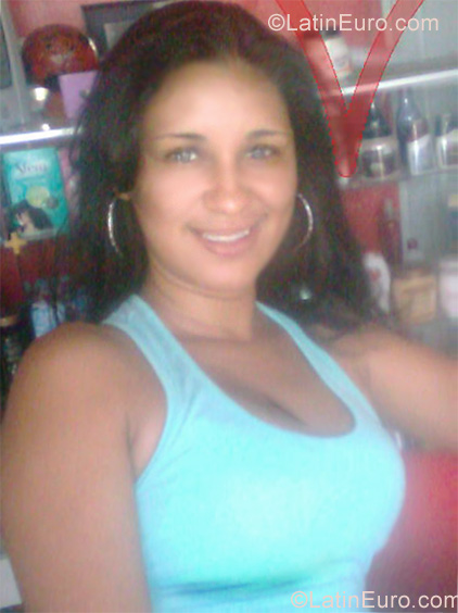 Date this pretty Brazil girl Michele from Recife BR4834