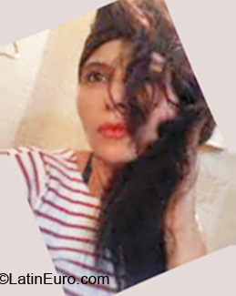 Date this happy Brazil girl Leila from Sao Rafael BR4946