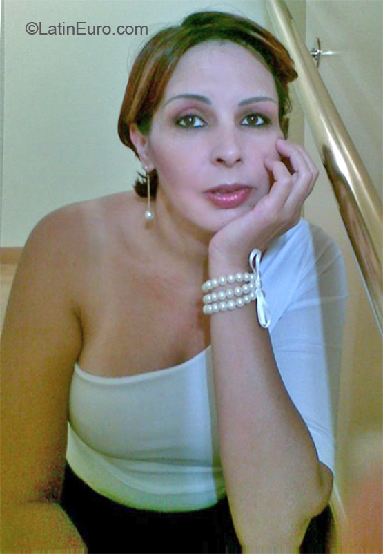 Date this stunning Brazil girl Eni from Cascavel BR4994