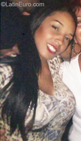 Date this passionate Colombia girl Daniela from Medellin CO6688