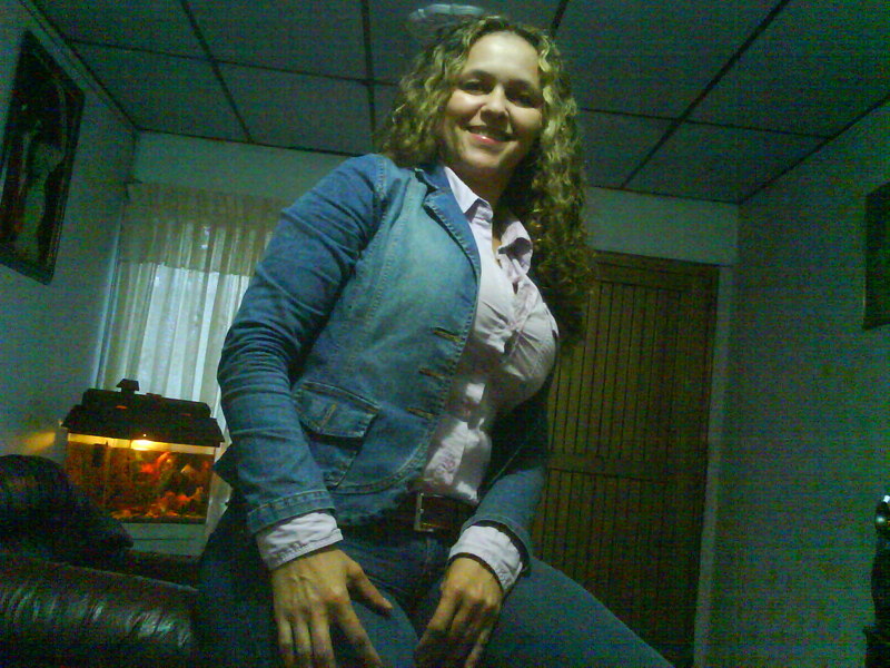 Date this passionate Colombia girl Gloyo from Medellin CO6744