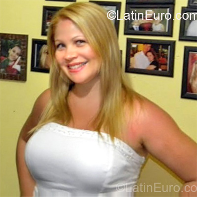 Date this beautiful Brazil girl Bianca from Rio De Janeiro BR5064