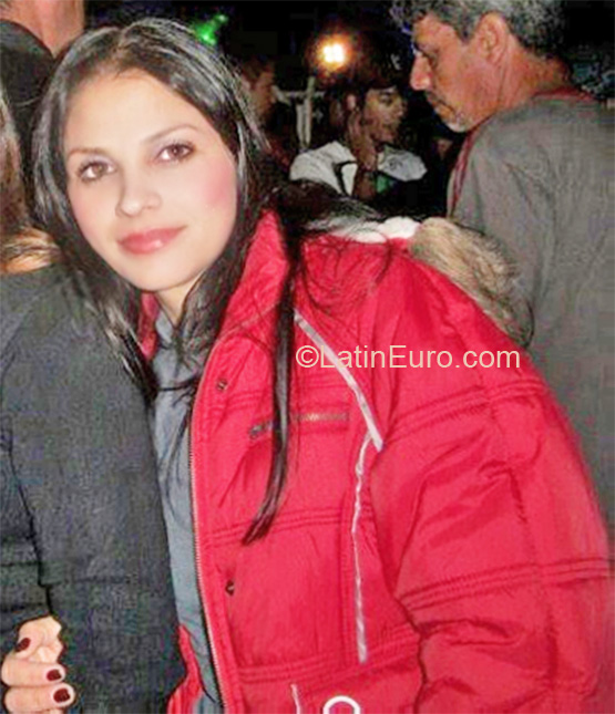 Date this good-looking Brazil girl Andreia from Guapiara BR5078