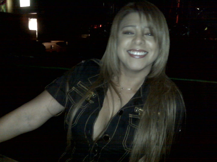 Date this lovely Colombia girl Luz janeth from Medellin CO6800