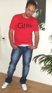 Date this fun Netherlands man DosCorazones from Spijkenisse NL159