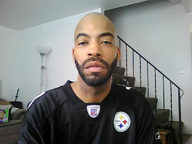 Date this charming United States man Khayam from Columbus US9527