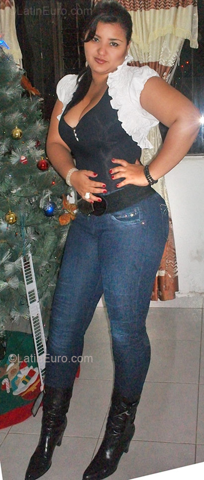 Date this hot Colombia girl Karen from Medellin CO6897