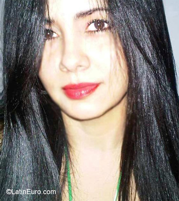 Date this young Venezuela girl Alejandra from Maracaibo VE67