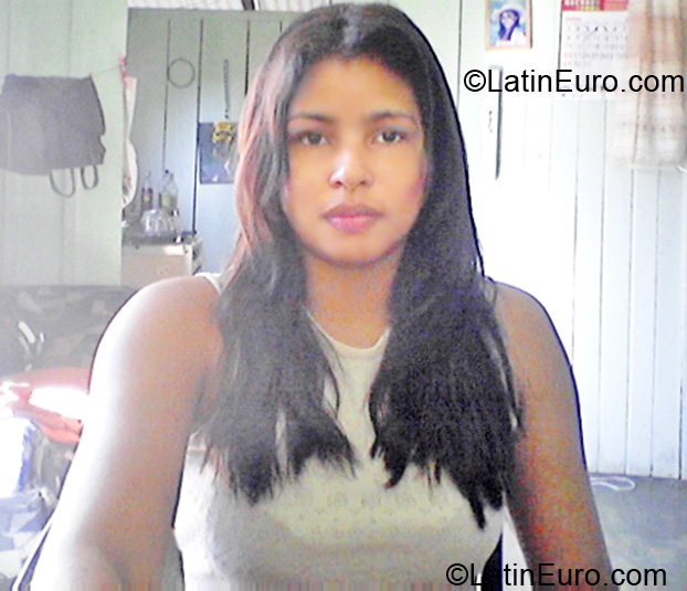 Date this passionate Brazil girl Zuki from Sinop BR5248