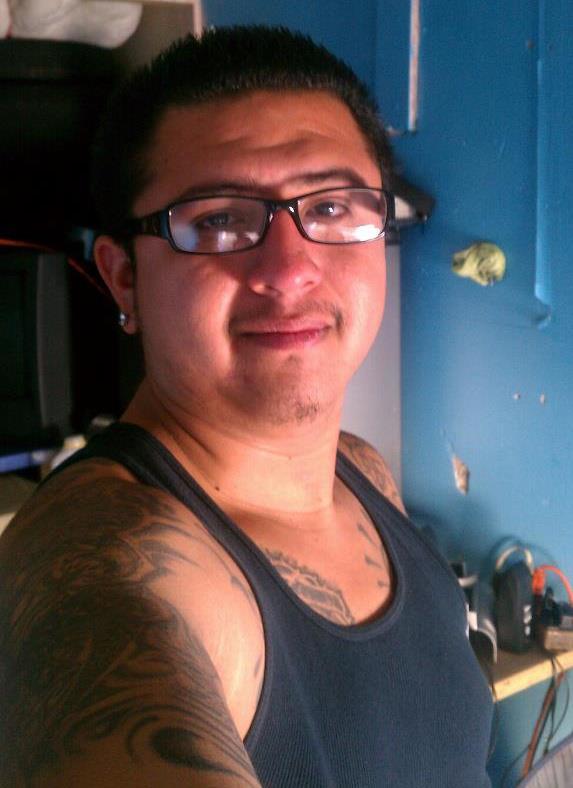 Date this cute United States man Miguel1991 from Garden Grove US9739