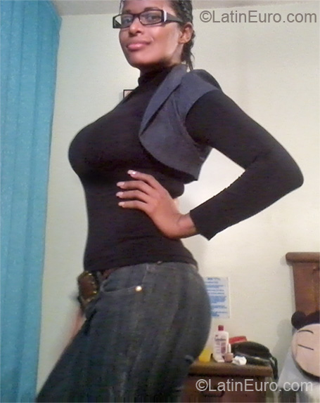 Date this sensual Mexico girl Leonora from Mazatlan MX334