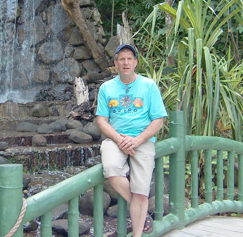 Date this stunning United States man Revd12 from Saint Joseph US9747