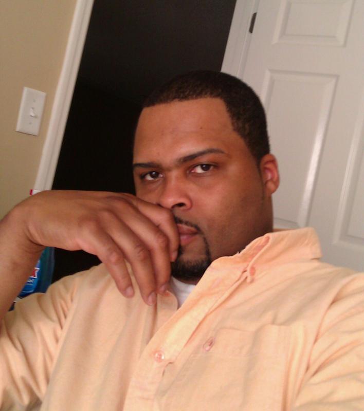 Date this happy United States man Damon from Tuscumbia US9813