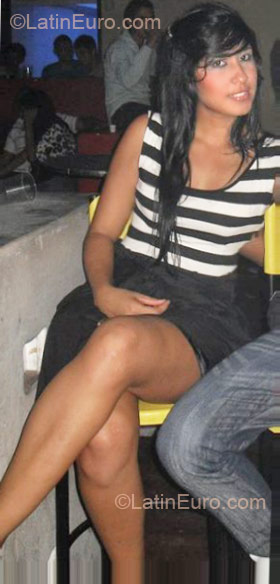 Date this good-looking Colombia girl Diana Lorena from Cali CO7091
