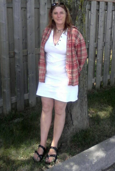 Date this nice looking Canada girl Whitejasmine4 from Whitby CA382