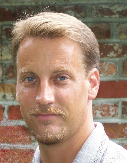 Date this hot United States man Paul from Waverly US9954